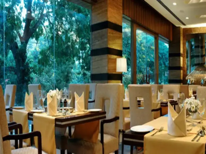 Пуна: Fortune Inn Jukaso Pune