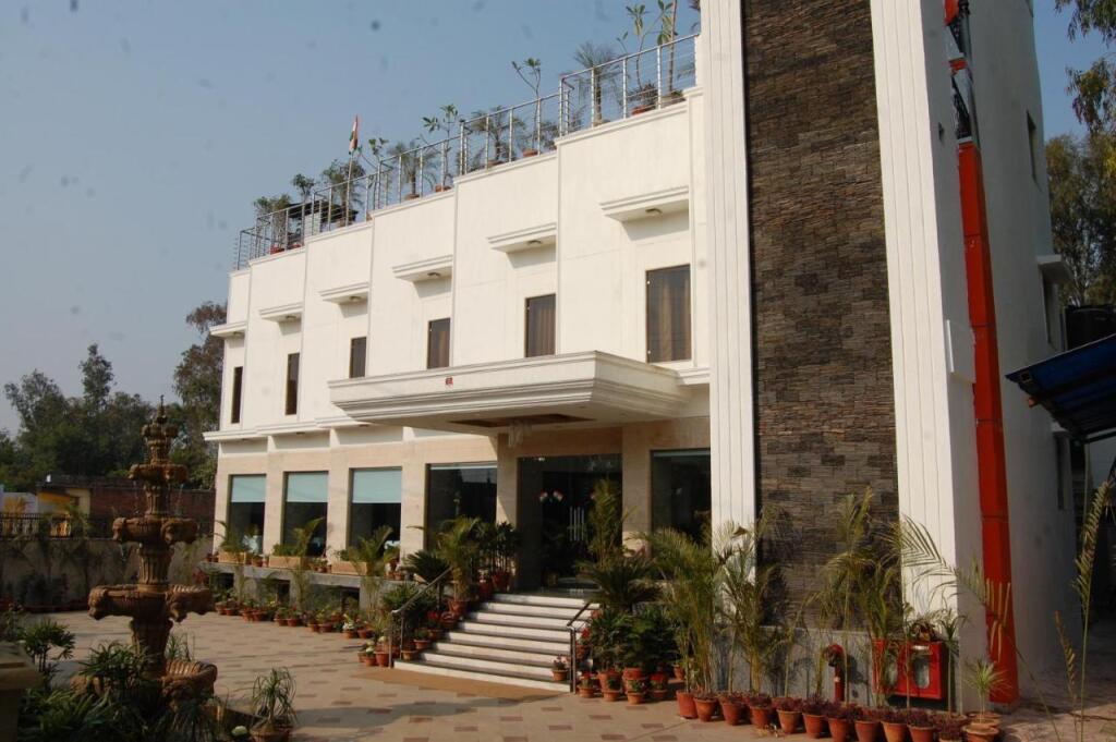 Агра: Hotel Taj Resorts