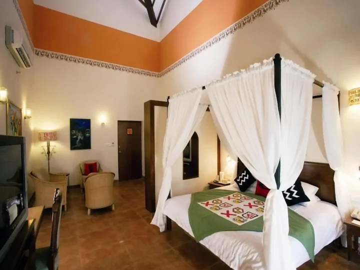 Кандолим: Lemon Tree Amarante Beach Resort, Goa
