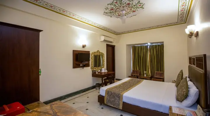 Джайпур: Nahargarh Haveli