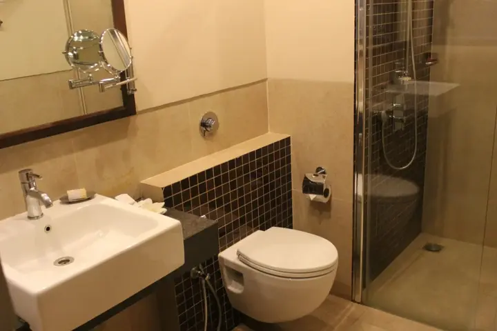 Бангалор: juSTa MG Road Hotel