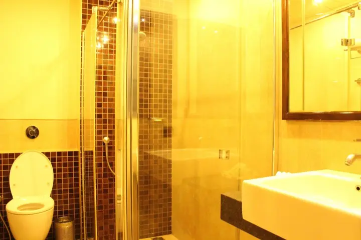 Бангалор: juSTa MG Road Hotel