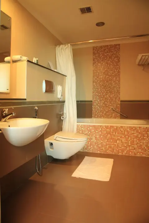 Коллам: The Quilon Beach Hotel and Convention Center