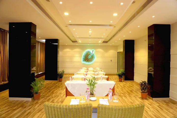 Коллам: The Quilon Beach Hotel and Convention Center