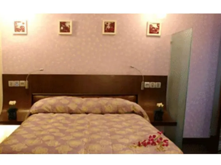 Мумбаи: The Shalimar Hotel