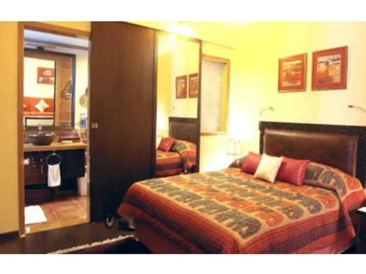 Мумбаи: The Shalimar Hotel