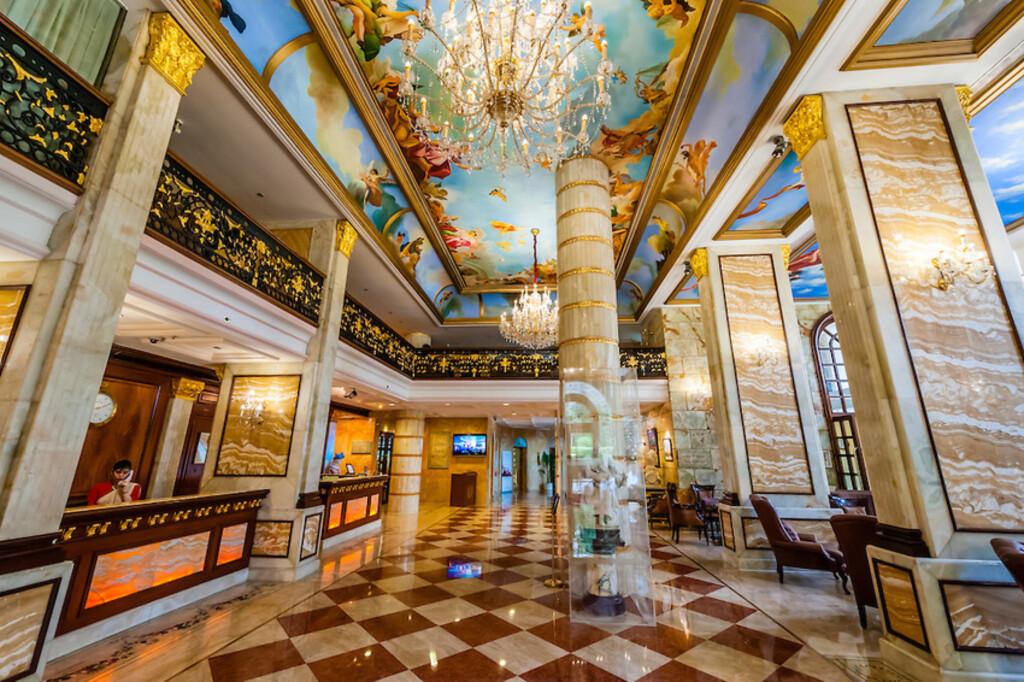 carousel image 1