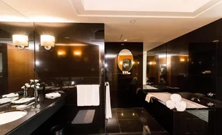 Нью-Дели: The Grand New Delhi
