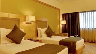 Нью-Дели: The Suryaa New Delhi