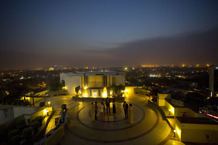 Нью-Дели: The Suryaa New Delhi
