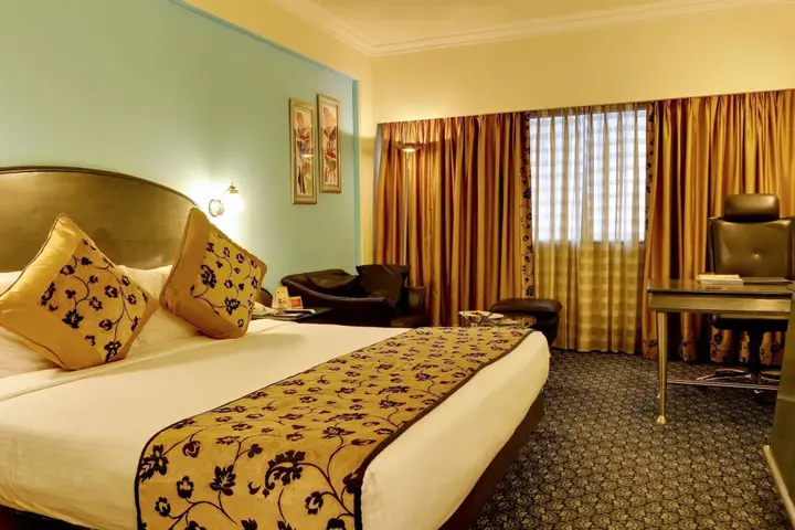 Нью-Дели: The Suryaa New Delhi
