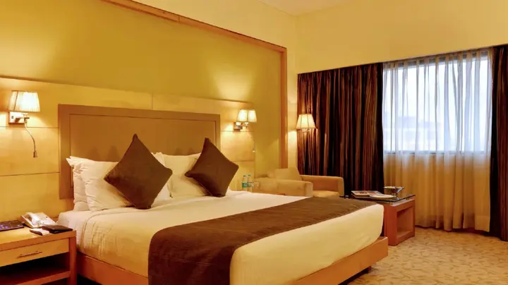 Нью-Дели: The Suryaa New Delhi