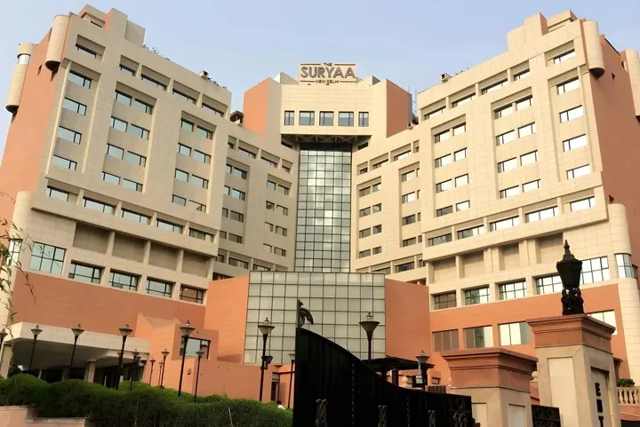 Нью-Дели: The Suryaa New Delhi