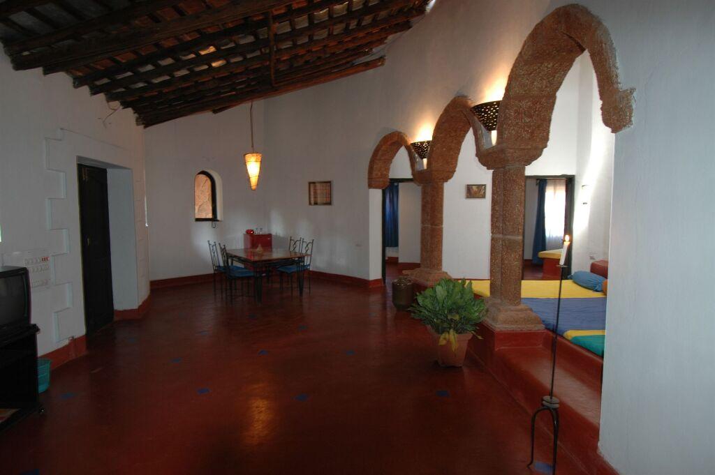 Анджуна: Hotel Laguna Anjuna, Goa