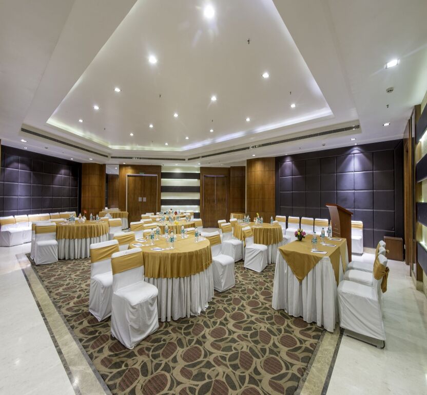 Джайпур: Sarovar Portico Jaipur