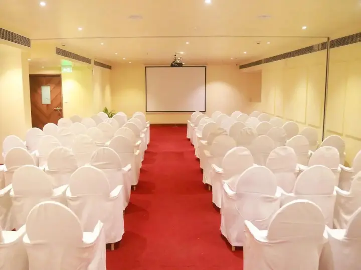 Кандолим: Acron Candolim Regina