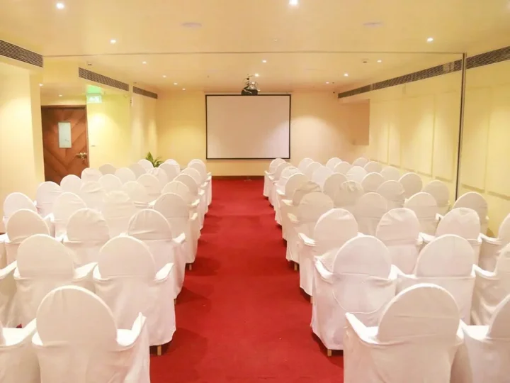 Кандолим: Acron Candolim Regina