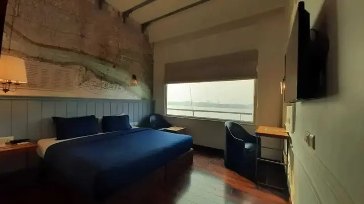 Колката: Polo Floatel Kolkata