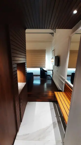 Колката: Polo Floatel Kolkata