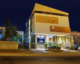 Бангалор: Coraltree By Goldfinch Hotels Bangalore
