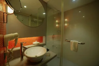 Мангалур: Goldfinch Hotel Mangalore
