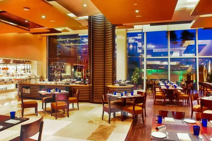 Пуна: Holiday Inn Pune Hinjewadi