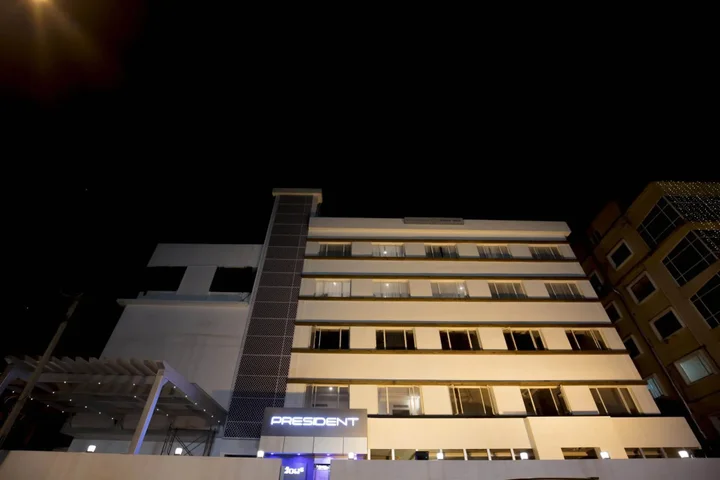 Бангалор: Southernstar Bangalore