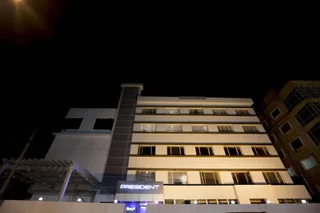 Бангалор: Southernstar Bangalore