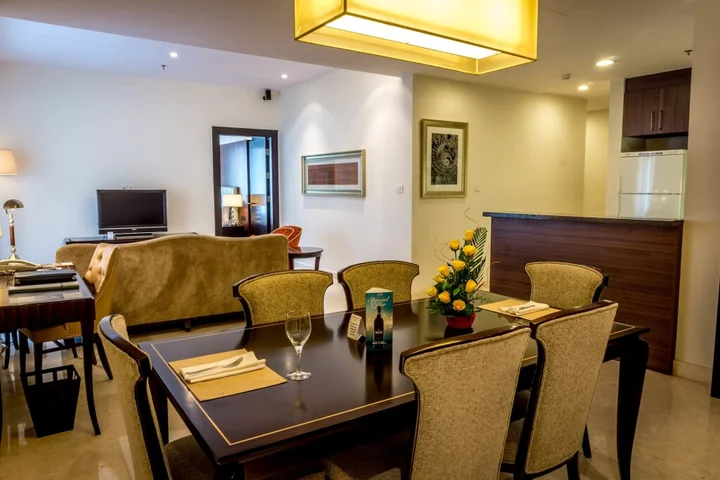 Бангалор: Oakwood Premier Prestige - UB City