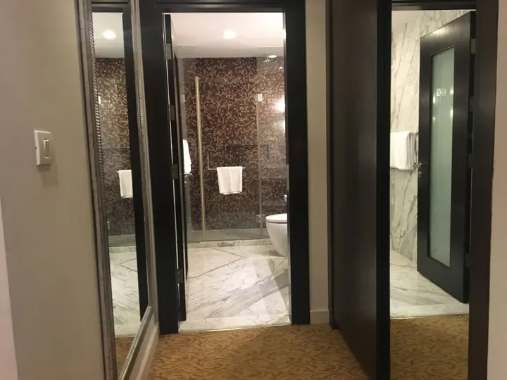 Бангалор: Oakwood Premier Prestige - UB City