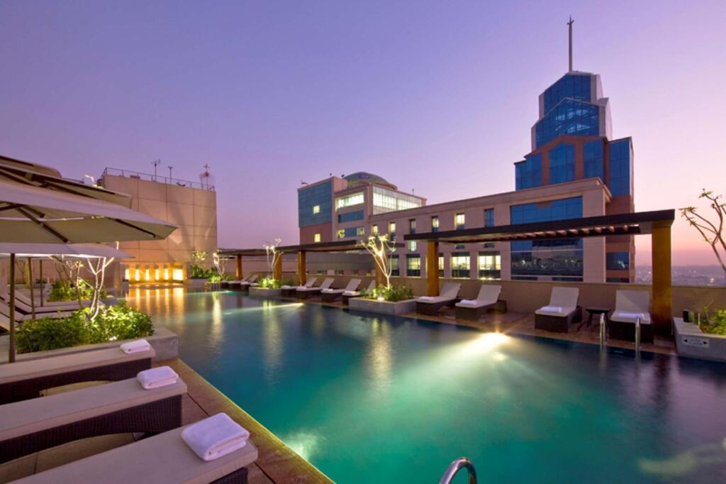 Бангалор: Oakwood Premier Prestige - UB City
