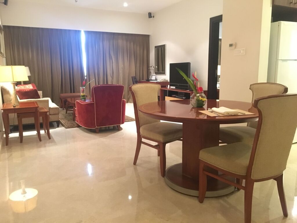 Бангалор: Oakwood Premier Prestige - UB City