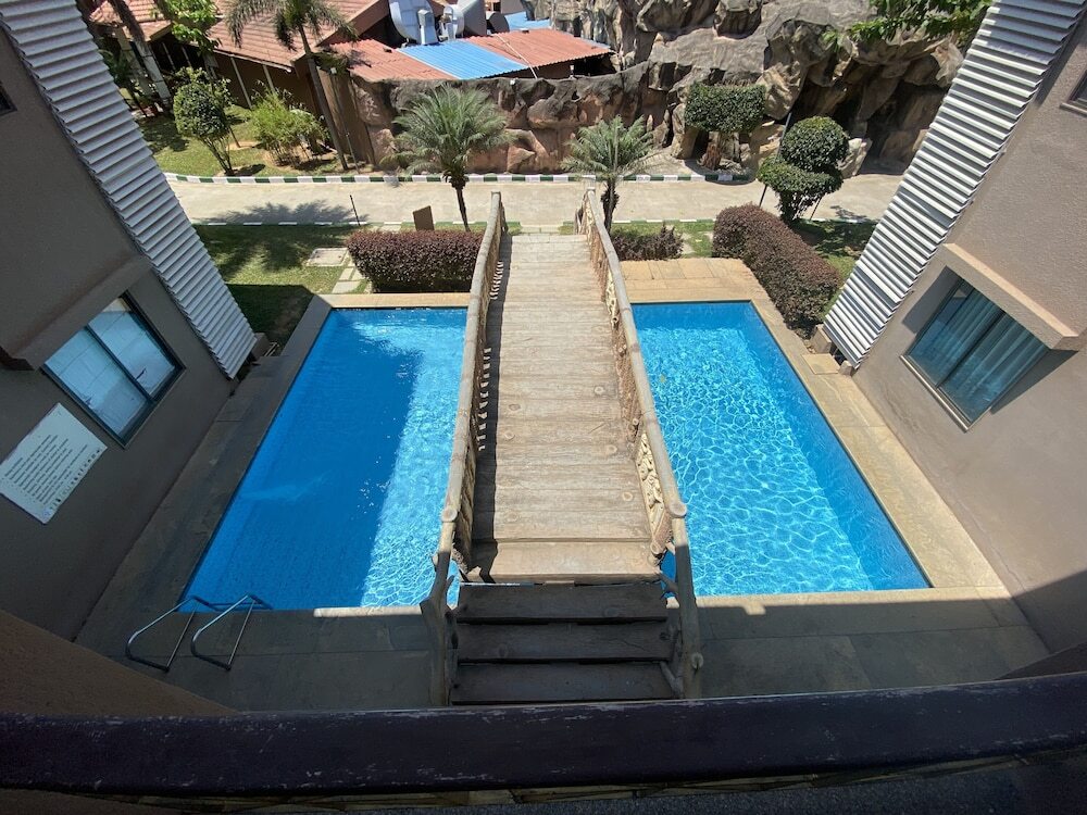 Thavarekere: Confident Amoon - The Glamour Spa and Resort