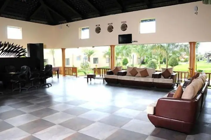Thavarekere: Confident Amoon - The Glamour Spa and Resort
