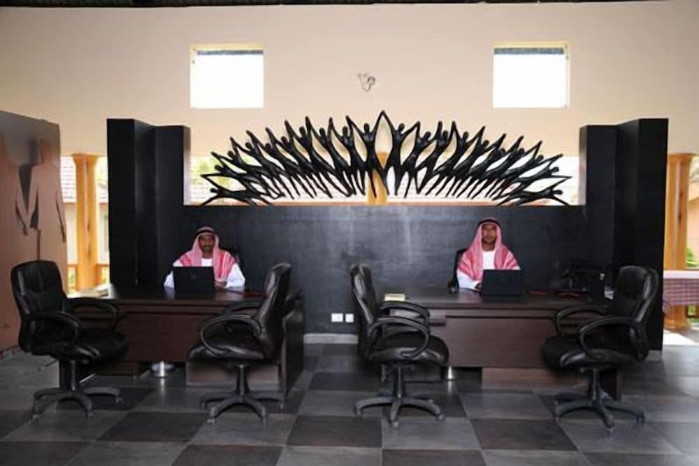 Thavarekere: Confident Amoon - The Glamour Spa and Resort