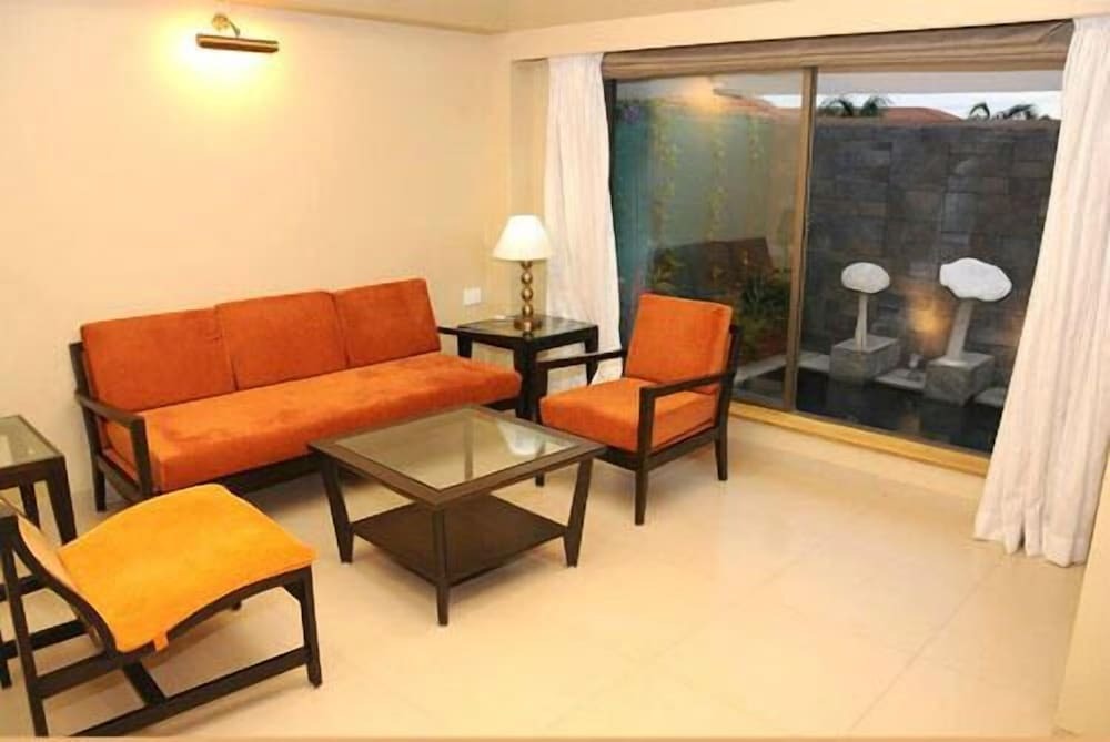 Thavarekere: Confident Amoon - The Glamour Spa and Resort