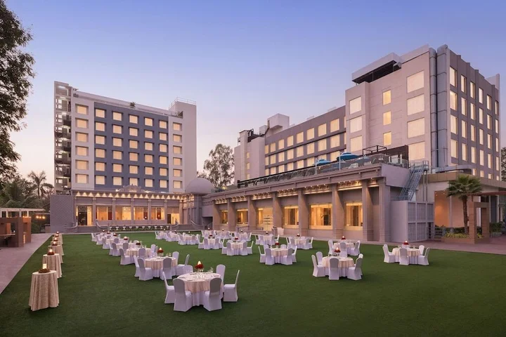 Индаур: Fortune Landmark Indore