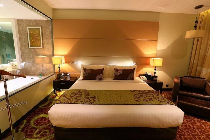 Индаур: Fortune Landmark Indore