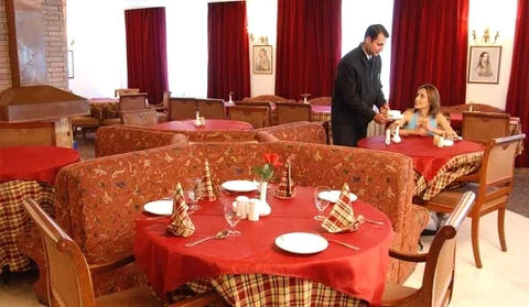 Шимла: Quality Inn Himdev