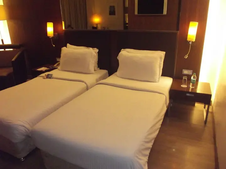 Пуна: St Laurn Koregaon Park Pune