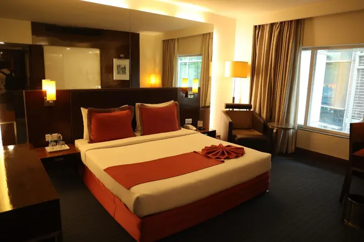 Пуна: St Laurn Koregaon Park Pune