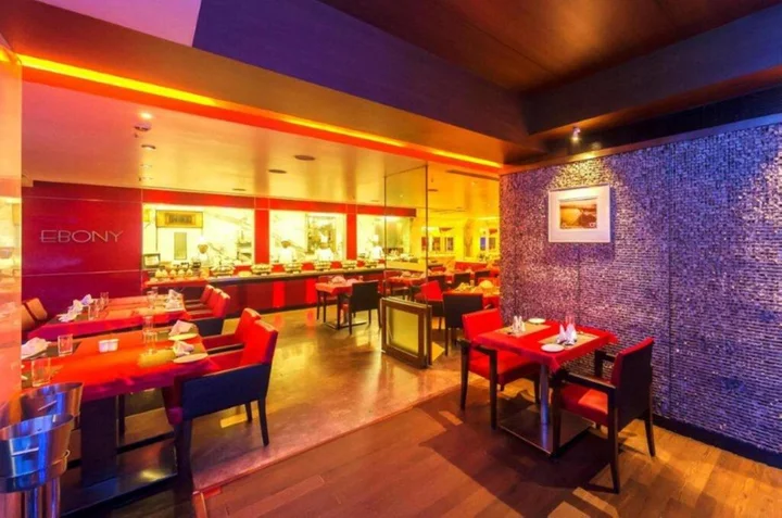 Пуна: St Laurn Koregaon Park Pune