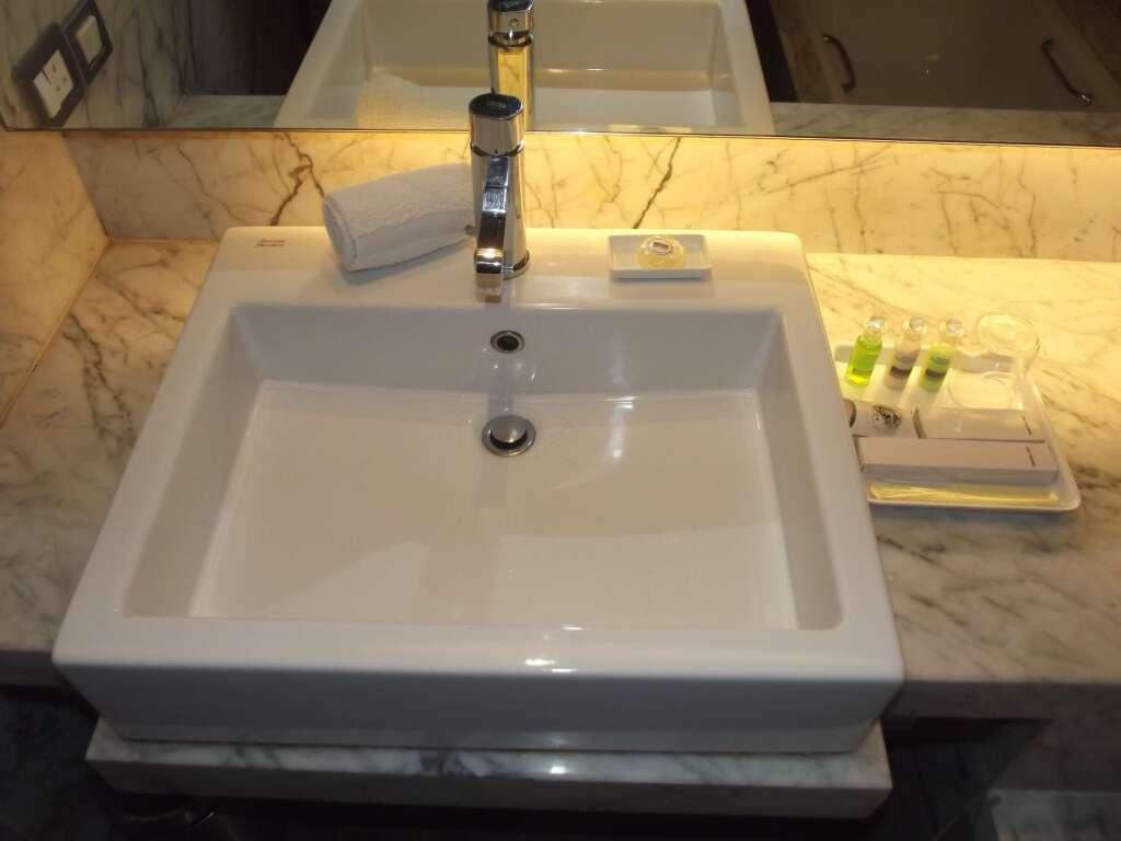 Пуна: St Laurn Koregaon Park Pune