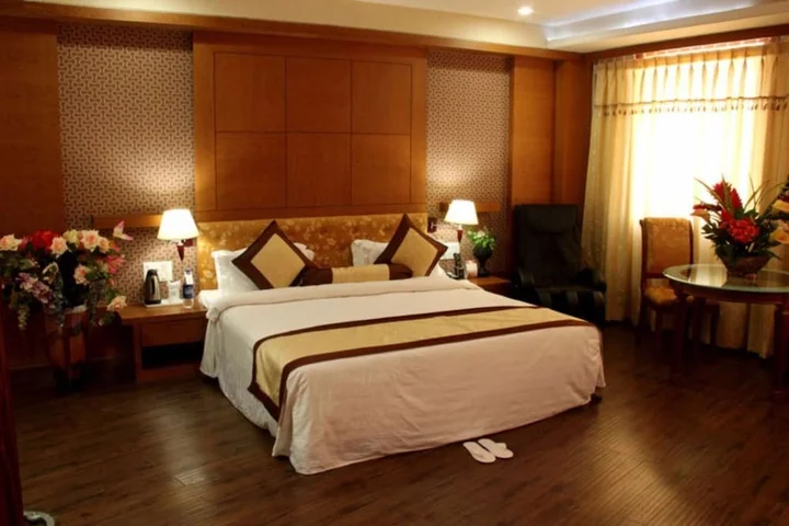 Bilaspur: Hotel East Park