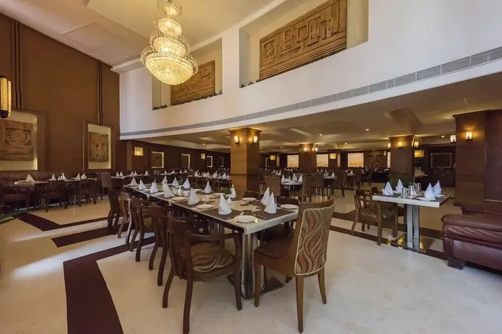 Bilaspur: Hotel East Park