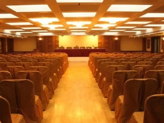 Bilaspur: Hotel East Park