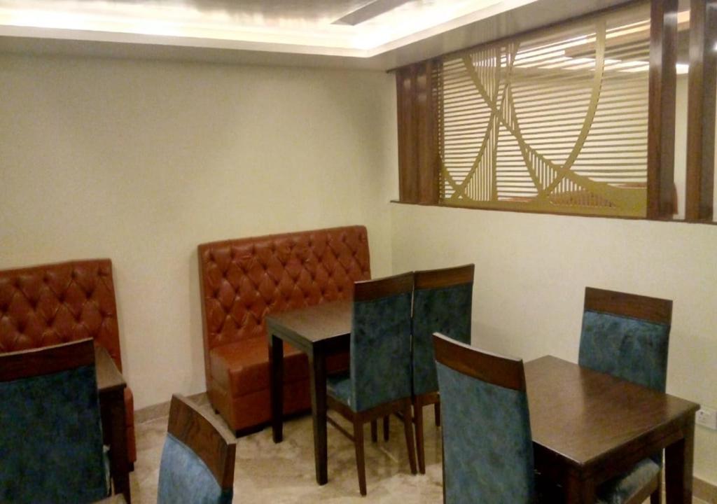 Катра: Clarks Inn Suites Katra