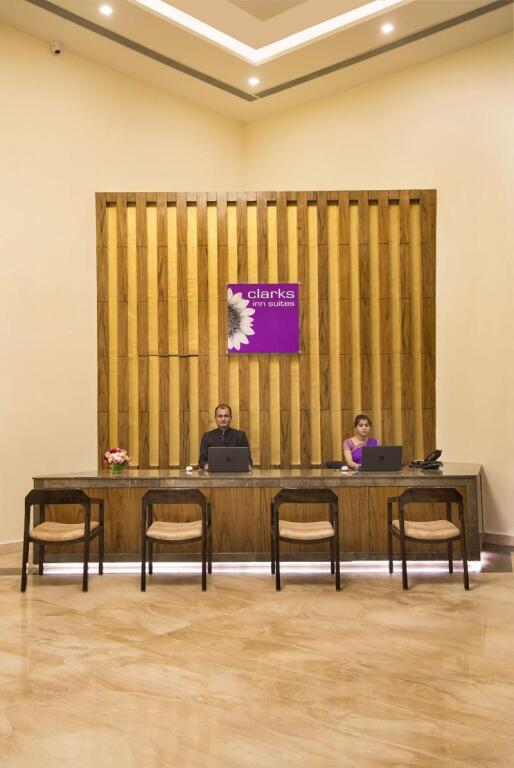 Катра: Clarks Inn Suites Katra