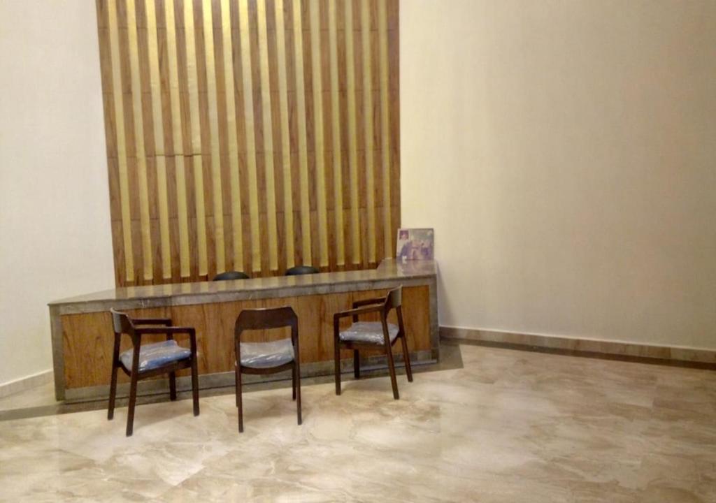 Катра: Clarks Inn Suites Katra