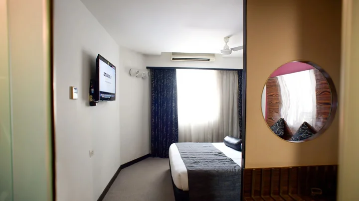 Ахмедабад: The Fern Residency Ahmedabad, Subhash Bridge, Series by Marriott